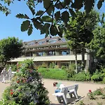 Апартаменты Haus Am Kurpark 24 *