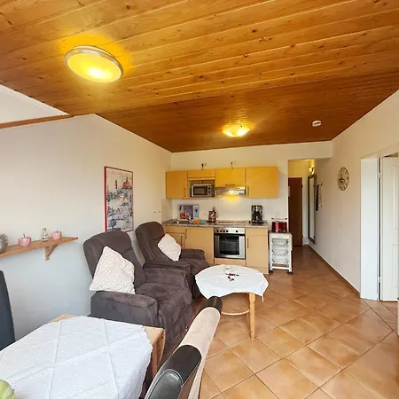Haus Am Kurpark 24 Бюзум